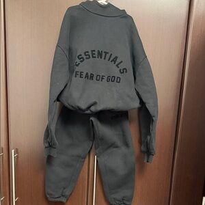 Essentials Fear of God Kids Matching Set in Black Size 10